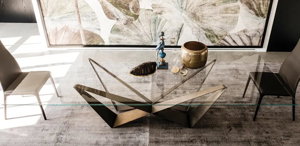 1. Design moderno ed elegante. 2. Finitura brushed bronze. 3. Scontato del 38%. 4. Lunghezza di 170 cm. 5. Realizzato da Cattelan.^Cattelan Italia Discount