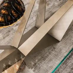 1. Design moderno ed elegante. 2. Finitura brushed bronze. 3. Scontato del 38%. 4. Lunghezza di 170 cm. 5. Realizzato da Cattelan.^Cattelan Italia Discount