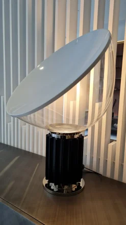 Cattelan Italia 1. Design moderno ed elegante. 2. Prezzo outlet. 3. Realizzato da . 4. Facile da montare. 5. Ampia scelta di colori.- Madie