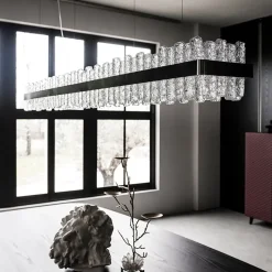 1. Design moderno ed elegante. 2. Struttura in metallo resistente. 3. Facile da montare. 4. Comodo e confortevole. 5. Garanzia di qualità .^Cattelan Italia Outlet