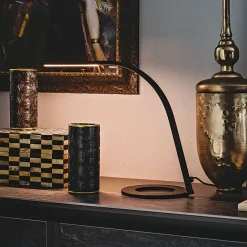 Hot 1. Design moderno ed elegante. 2. Illuminazione a LED di alta qualità. 3. Facile da installare. 4. Garanzia di 2 anni. 5. Prodotto da . Lampade Da Terra