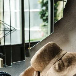 1. Design moderno ed elegante. 2. Prezzo scontato 0%. 3. Facile da installare. 4. Realizzato con materiali di qualità. 5. Ideale per aggiungere stile alla tua casa.^Cattelan Italia Best