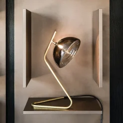 Cattelan Italia 1. Design moderno ed elegante.2. Prezzo outlet.3. Illuminazione regolabile.4. Facile da installare.5. Garanzia di qualità.- Plafoniere Da Soffitto