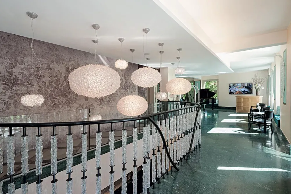 Outlet A sospensione Bloom a prezzo Outlet Lampade A Sospensione