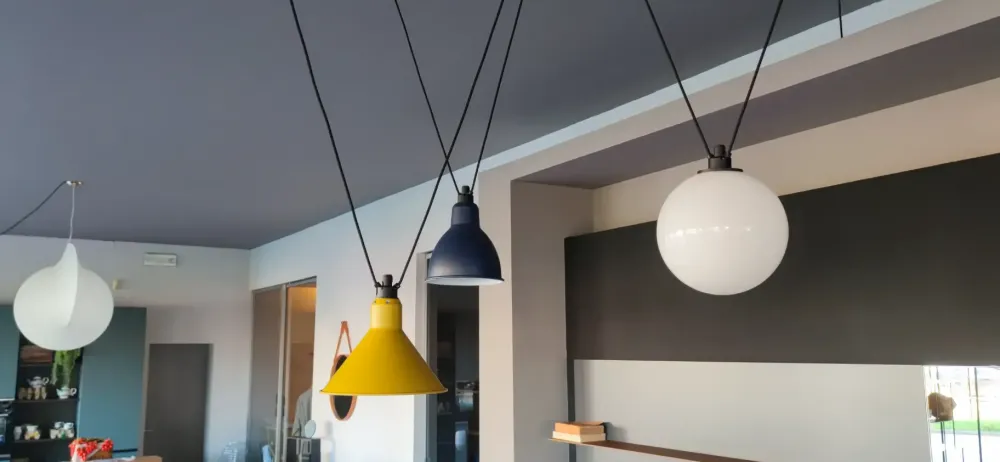 Online A sospensione Les acrobates 325 a prezzo Outlet Lampade A Sospensione