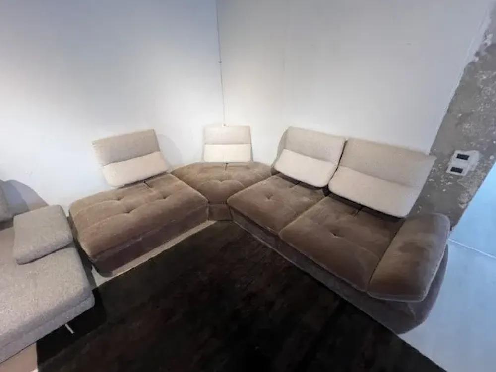 Calia Alba in Tessuto a prezzo ribassato- Divani