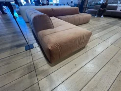 Outlet Angolare Pantheon ad un prezzo imperdibile Divani