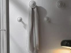 Online Appendiabiti Cattelan Bottone in laccato opaco a prezzo scontato Appendiabiti