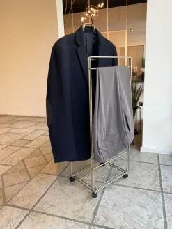 Sale Appendiabiti modello Ambrogio a prezzo ribassato Appendiabiti