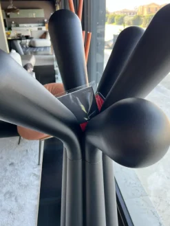 Appendiabiti modello Anemone di a prezzo conveniente^Bonaldo Outlet