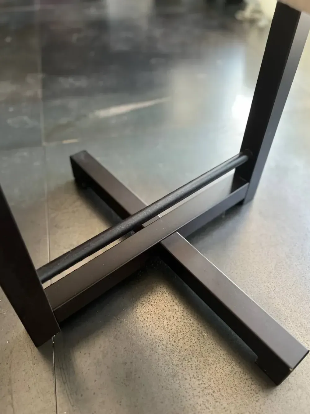 Axil Appendiabiti Porta abiti in legno a prezzo scontato- Appendiabiti