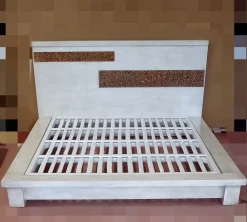 Approfitta dello sconto 40% sul Letto etnico shabby in legno di !^Outlet Etnico Best