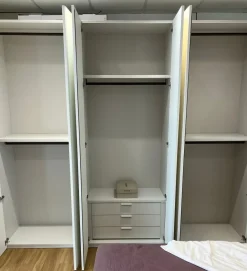 Armadio Anta gola bianco di A PREZZO SCONTATO 38%^Battistella