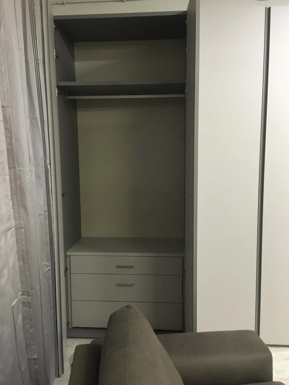 Armadio ante battenti in laminato opaco Armadio battente scontato^FerriMobili Outlet