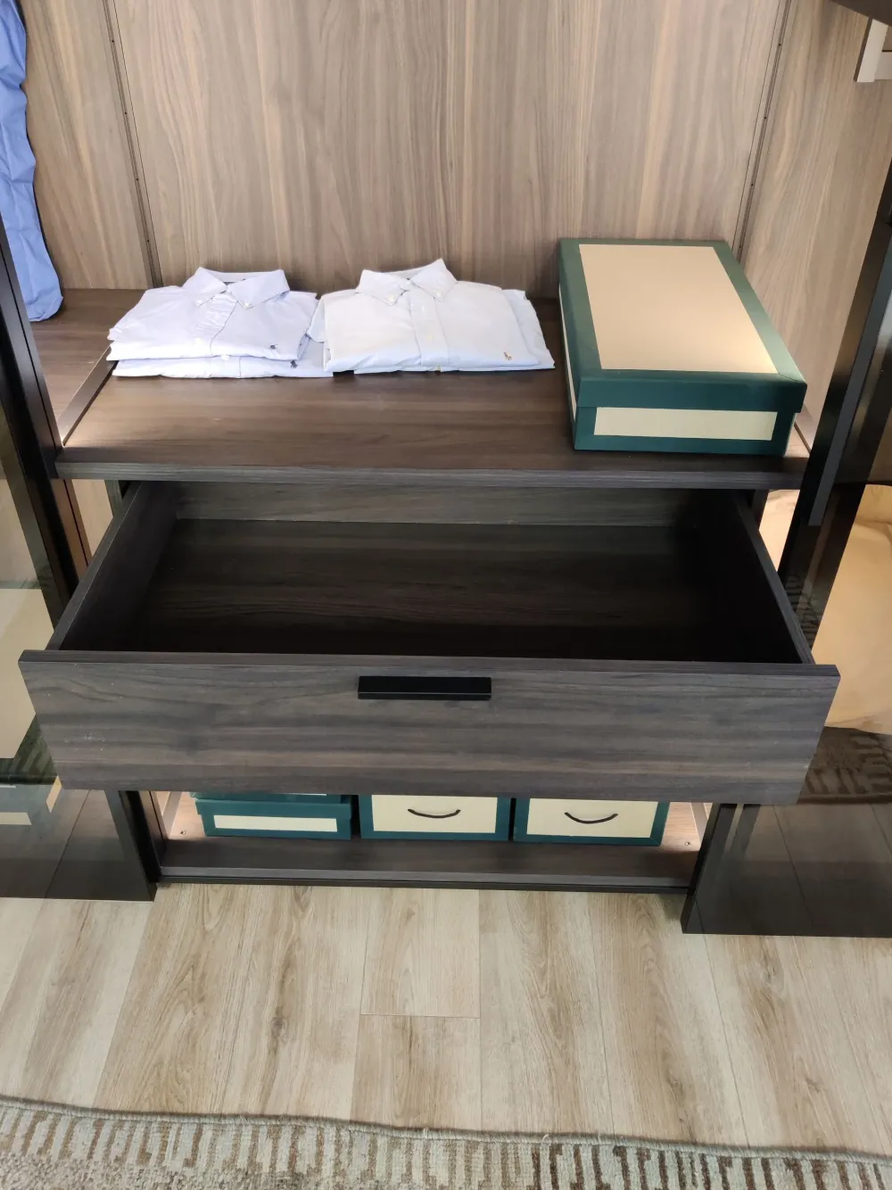 Armadio ante scorrevoli in vetro Glass di Armadi