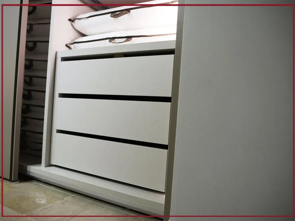 Discount Armadio ante scorrevoli in legno Sintesi di Armadi