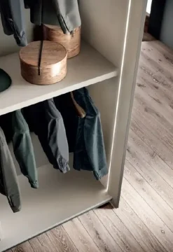 Armadio ante scorrevoli in laccato opaco Solano di^Moretti Compact Giorno Notte Clearance