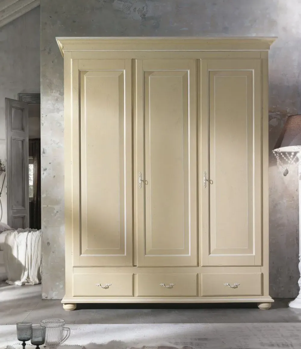 Collezione esclusiva Armadio Armadio 3 porte di A PREZZO SCONTATO 40%- Armadi