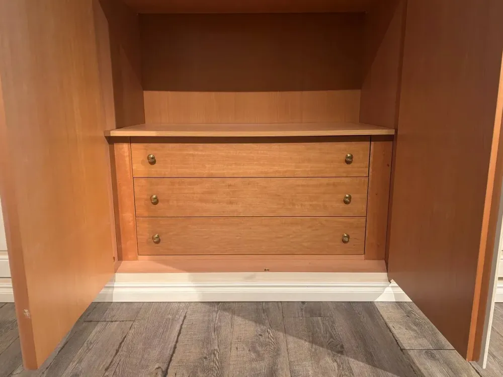 Best Armadio classico Armadio di a PREZZO OUTLET -40% Armadi