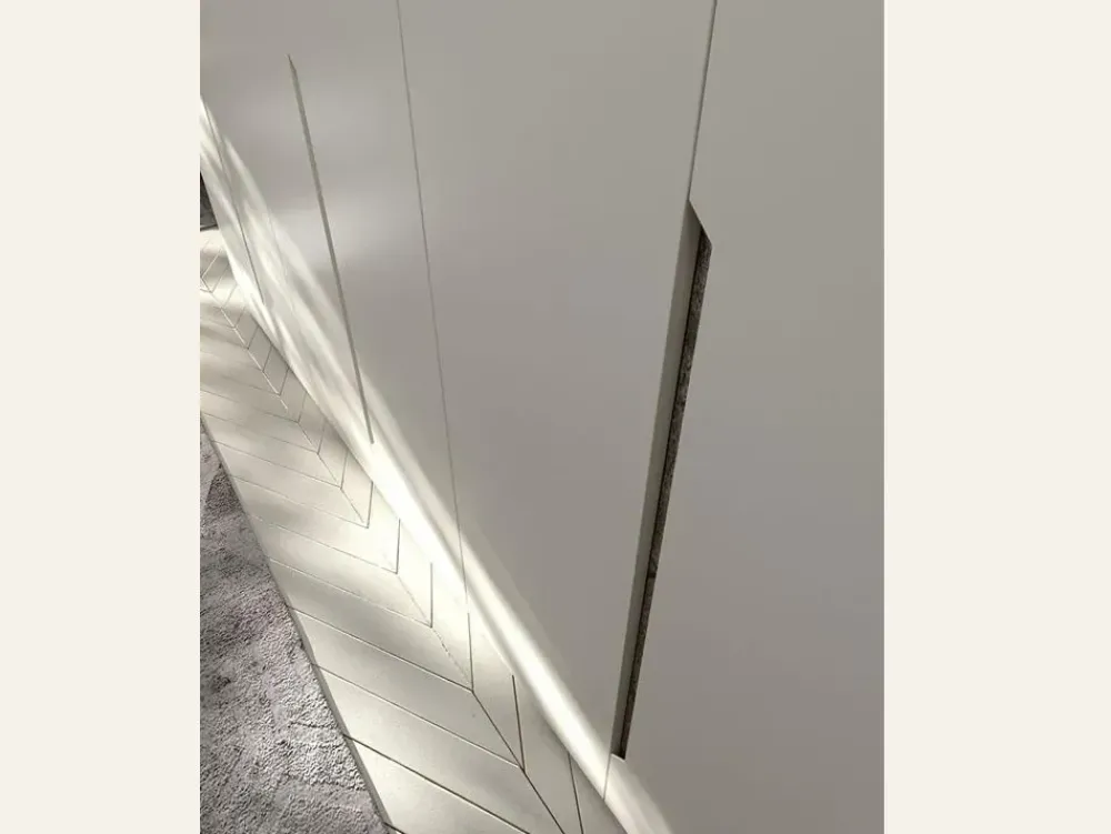 Sale Armadio Comp 346 a sei ante a prezzo scontato Armadi