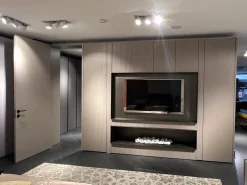 Hot Armadio con ante battenti a prezzo scontato modello Dress code di Armadi