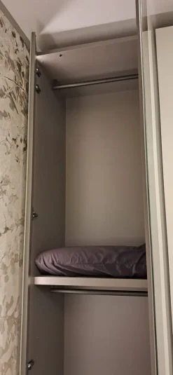 Lago Armadio con ante battenti a prezzo scontato modello Armadio now di- Armadi