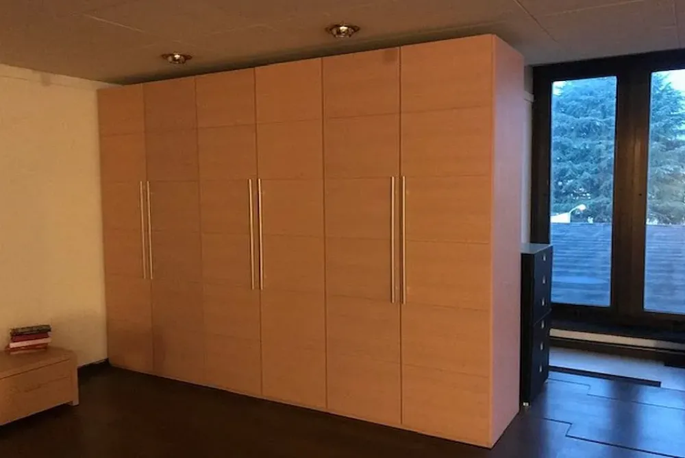 Armadio con ante battenti Hinged a prezzo scontato^Distribuzione Grandi Marchi New