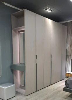 Armadio con ante battenti moderno Leila a prezzo scontato^Tomasella Discount