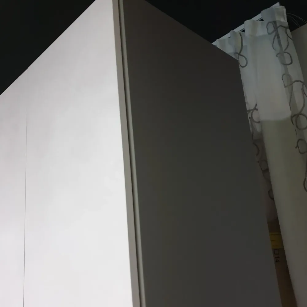 Armadio con ante battenti moderno City a prezzo scontato Armadi