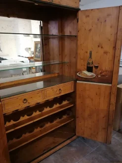 Armadio con ante battenti classico Armadio bar a prezzo scontato^Artigianale Sale