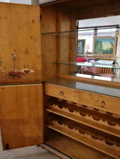 Armadio con ante battenti classico Armadio bar a prezzo scontato^Artigianale Sale