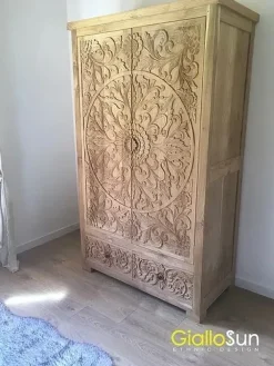 Outlet Etnico Armadio con ante battenti a prezzo scontato modello Namastè di- Armadi