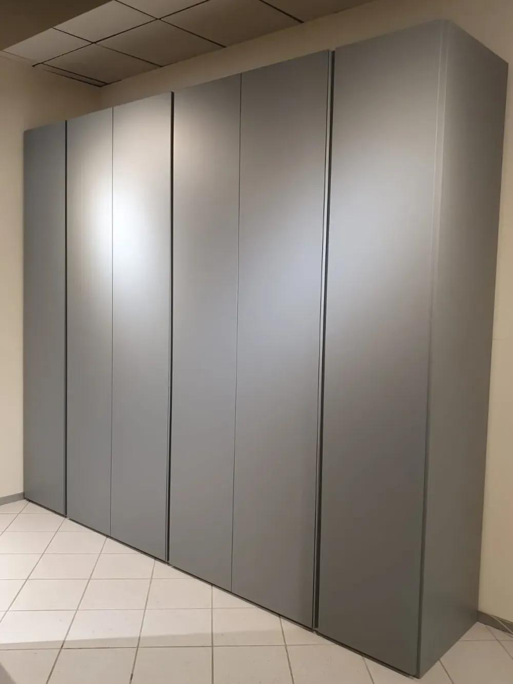 Armadio con ante battenti moderno Smart a prezzo scontato Armadi