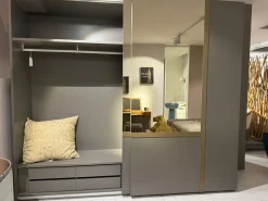 Sale Armadio con ante scorrevoli design Genery a prezzo ribassato Armadi