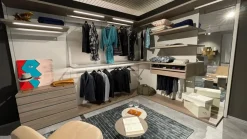 Outlet Armadio con cabina armadio moderno Panorama a prezzo scontato Armadi