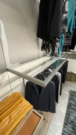 Outlet Armadio con cabina armadio moderno Panorama a prezzo scontato Armadi