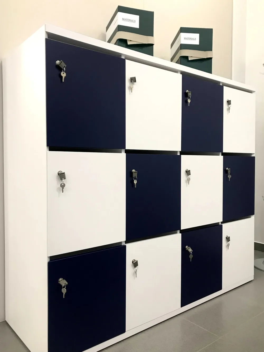 Estel Armadio da ufficio modello Contenitore lockers in OFFERTA OUTLET- Arredo Ufficio