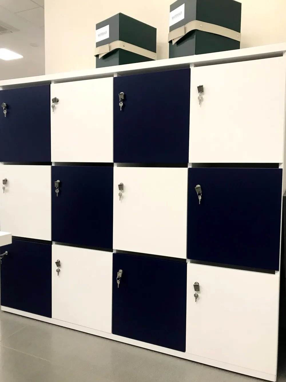 Estel Armadio da ufficio modello Contenitore lockers in OFFERTA OUTLET- Arredo Ufficio