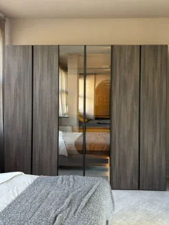 Outlet Armadio design Presa e molto  con uno sconto imperdibile Armadi