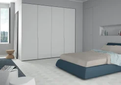 Clearance Armadio in laccato opaco Manhattan a marchio scontato -25% Armadi