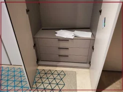 Outlet Armadio in legno Gola a marchio scontato -25% Armadi