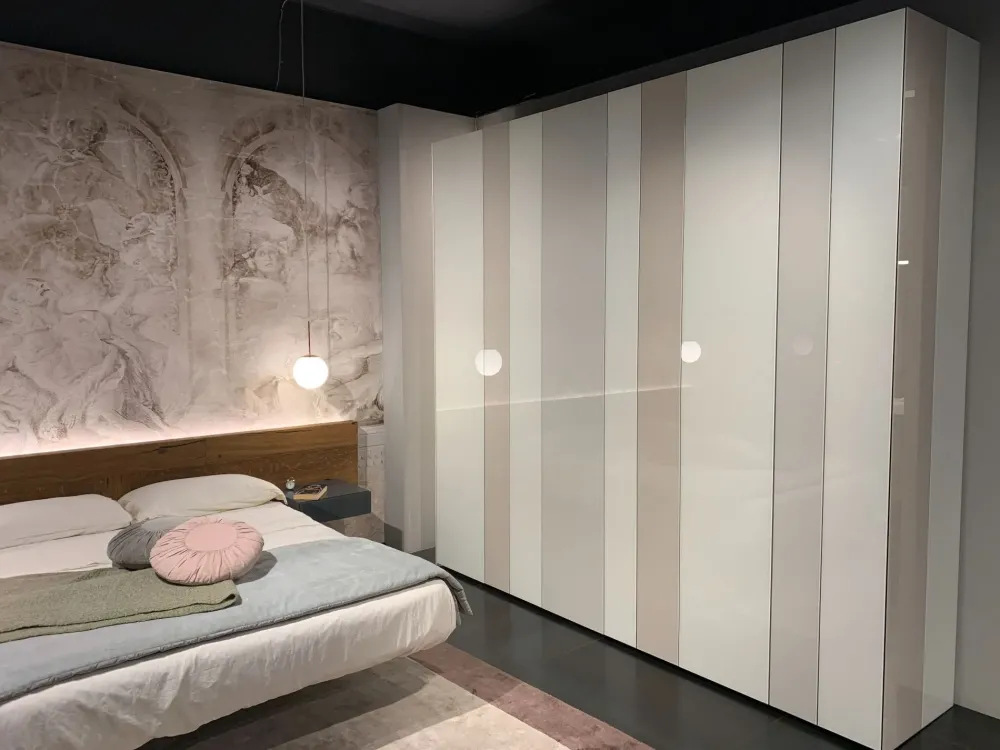 Armadio in vetro Now vetro lucido a marchio scontato -37%^Lago Hot