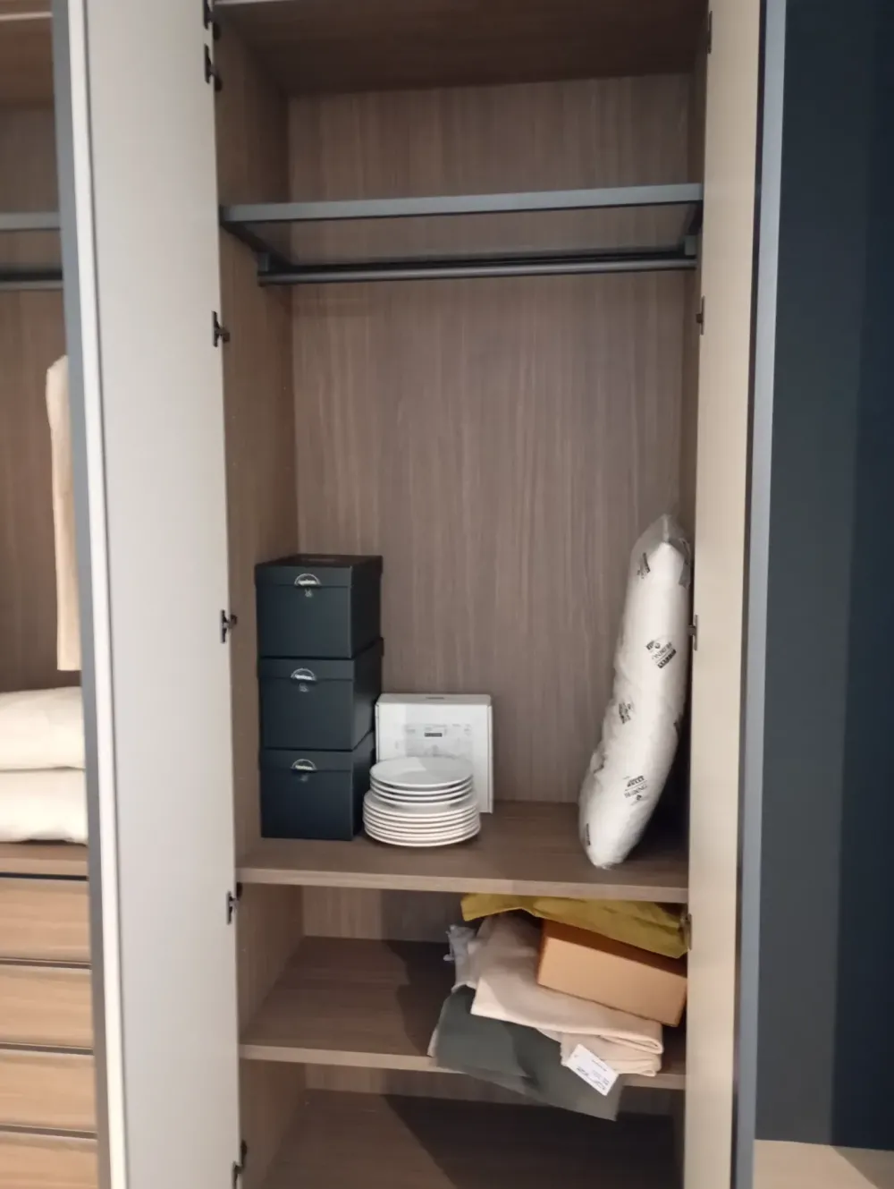 Armadio moderno Armadio gliss master battente di a PREZZO OUTLET -35%^Molteni & C