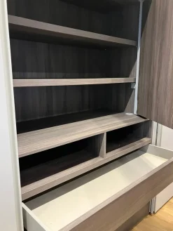 Sale Armadio moderno Odeon di a PREZZO OUTLET -48% Armadi