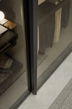 Discount Armadio moderno 33  con un ribasso imperdibile Armadi