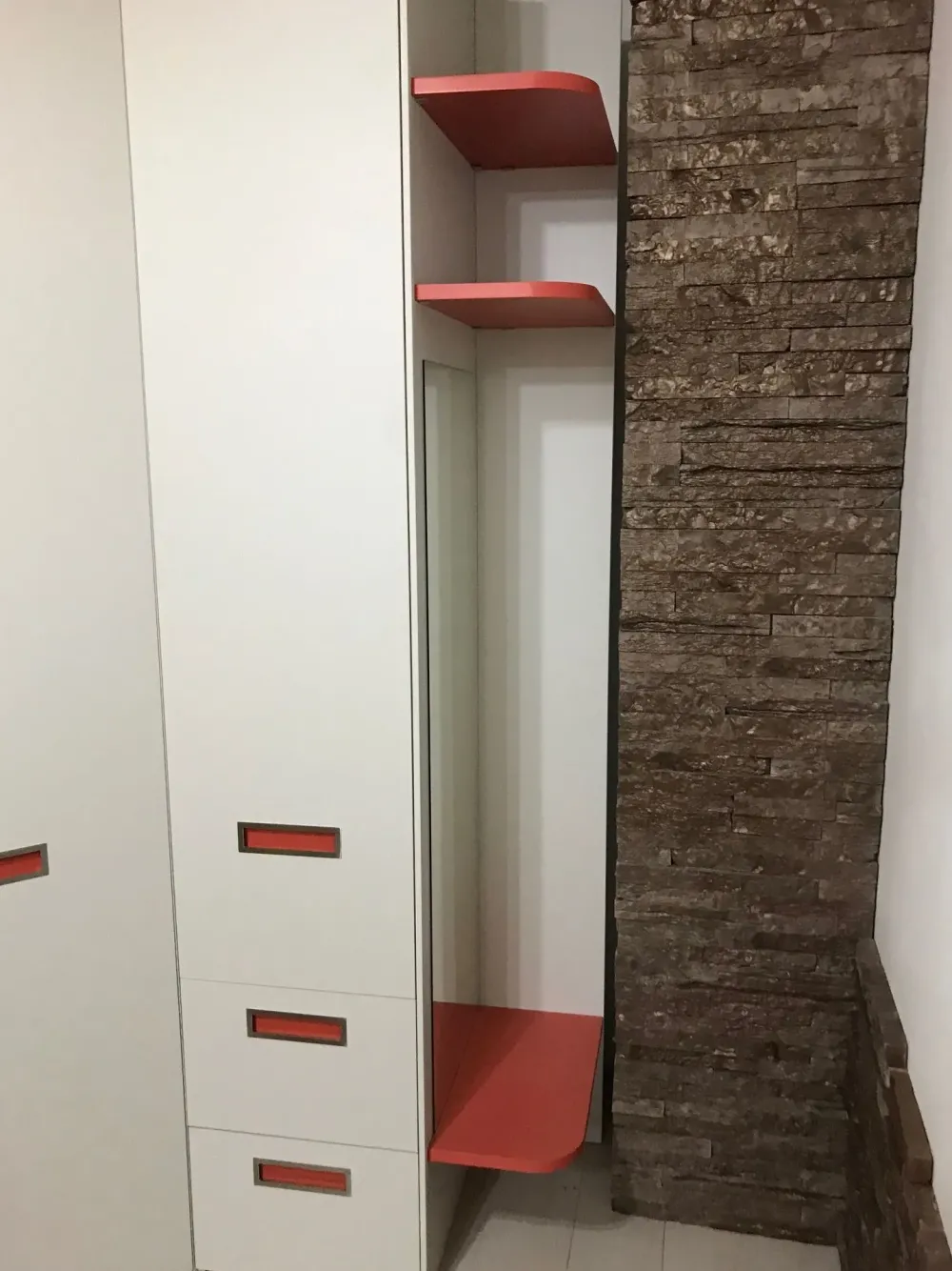 New Armadio moderno Young collection Moretti compact con un ribasso imperdibile Armadi