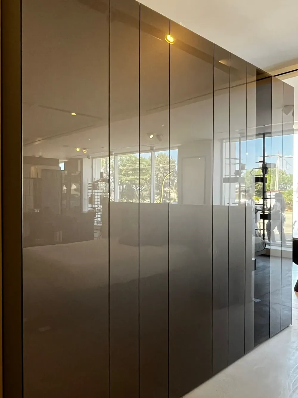 Online Armadio Now con ante battenti SCONTATO a PREZZI OUTLET Armadi