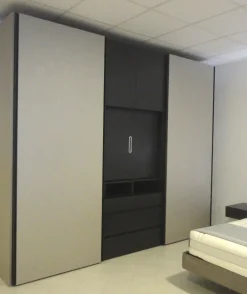 Sale Armadio Odeon di A PREZZO SCONTATO 35% Armadi