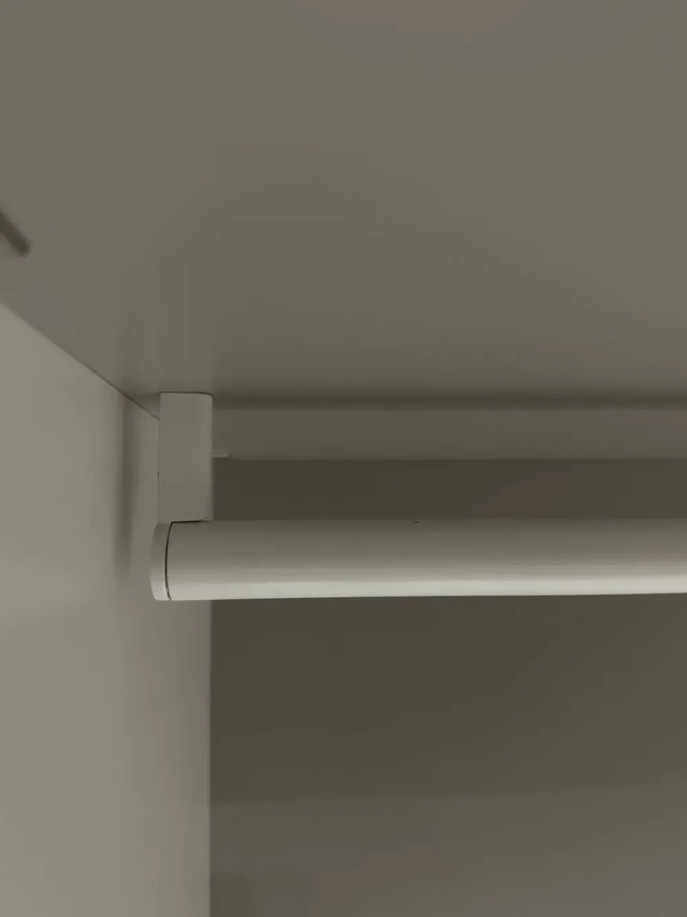 Sale Armadio scontato 40% modello Et voila' di Armadi