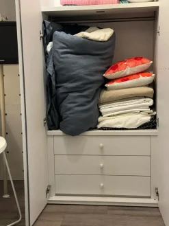 Outlet Armadio scontato 32% modello I nidi di Armadi